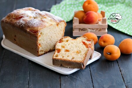 PLUMCAKE ALLE ALBICOCCHE E YOGURT BIMBY