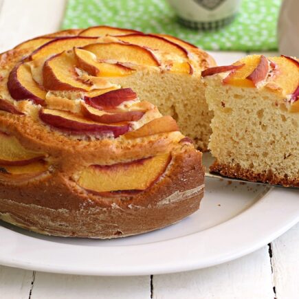 TORTA ALLE PESCHE E YOGURT BIMBY