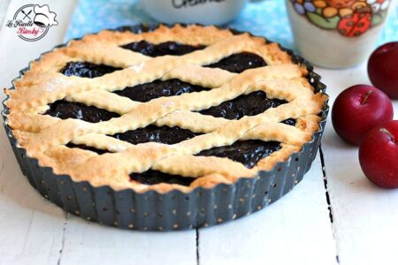 crostata alle susine rosse