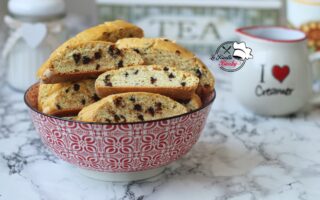 CANTUCCINI CON GOCCE DI CIOCCOLATO BIMBY