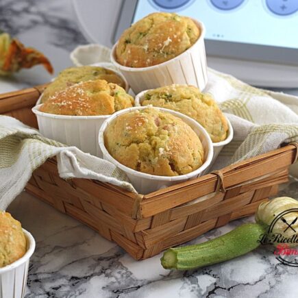 MUFFIN SALATI ALLE ZUCCHINE BIMBY