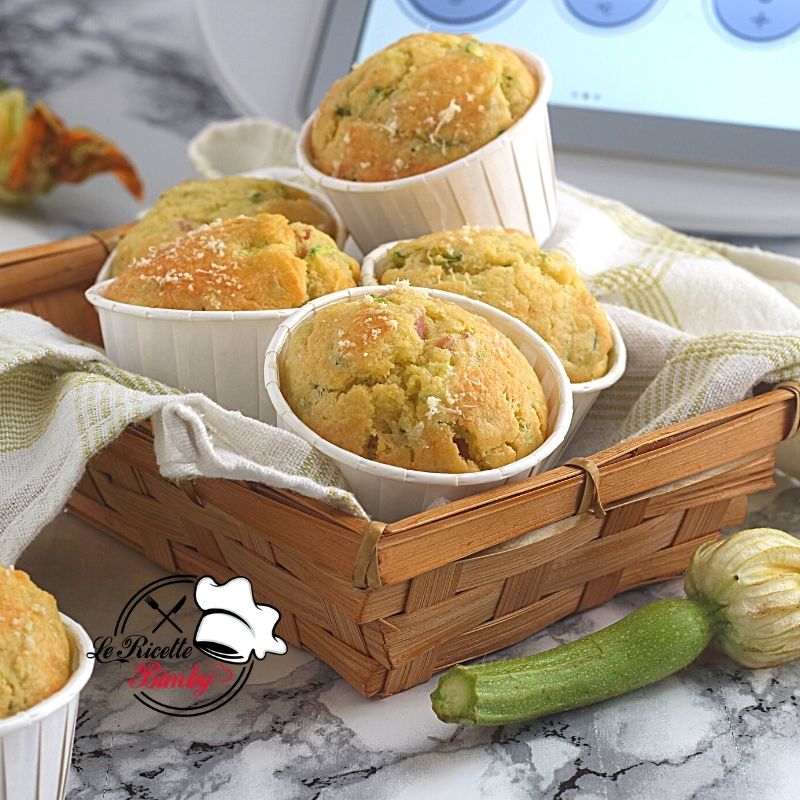 MUFFIN SALATI ALLE ZUCCHINE BIMBY