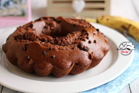 CIAMBELLONE ALLA BANANA E CACAO BIMBY