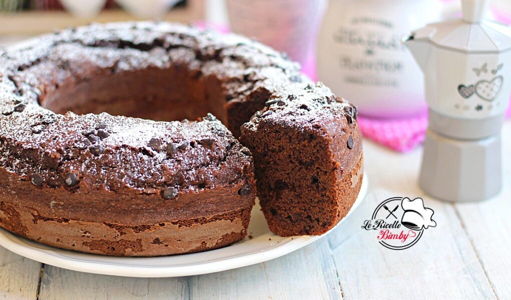 CIAMBELLA AL CIOCCOLATO E MANDORLE BIMBY