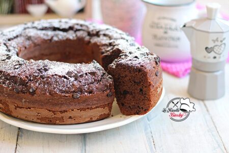 CIAMBELLA AL CIOCCOLATO E MANDORLE BIMBY
