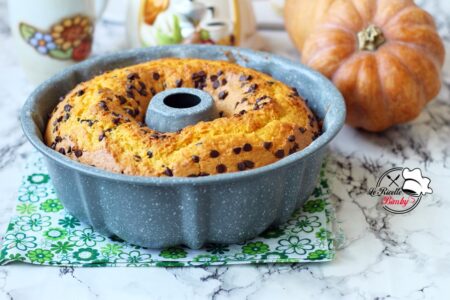 CIAMBELLA ALLA ZUCCA E GOCCE DI CIOCCOLATO BIMBY