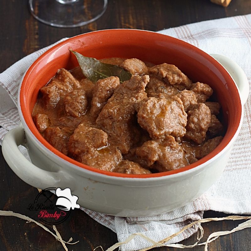 COME FARE IL GULASH CON IL BIMBY