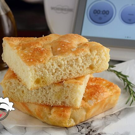 FOCACCIA MORBIDA COME UNA NUVOLA