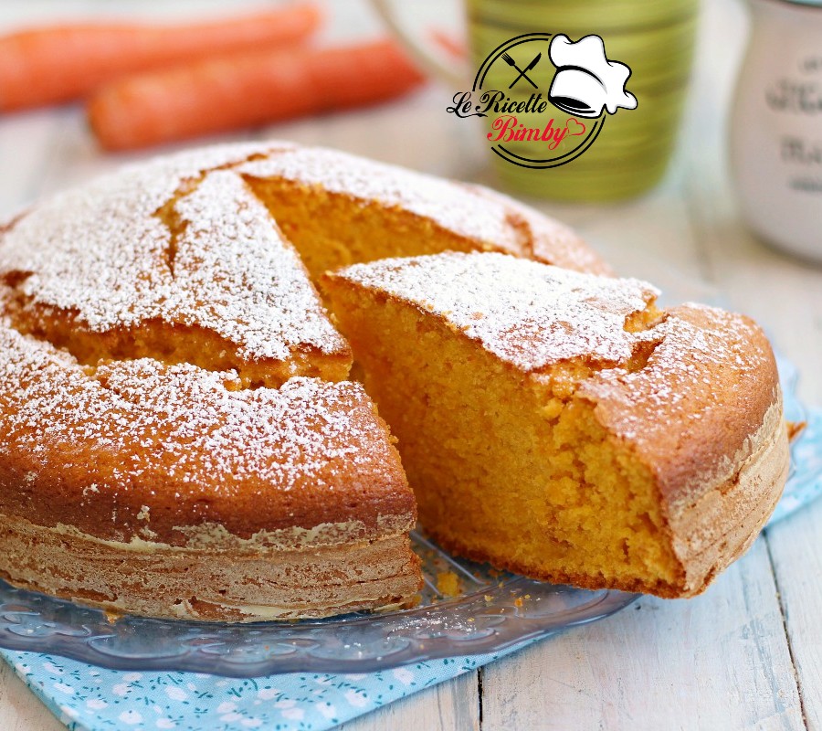 TORTA ALLE CAROTE CON MANDORLE BIMBY FAN