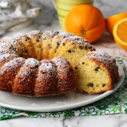 CIAMBELLA ALL'ARANCIA E CIOCCOLATO BIMBY