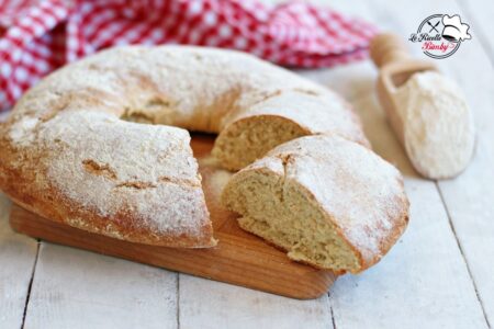 CIAMBELLA DI PANE ALLO YOGURT BIMBY