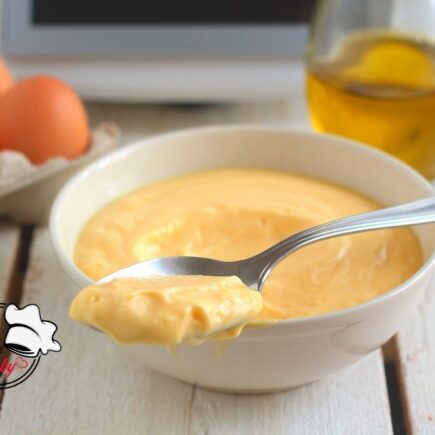 MAIONESE FATTA IN CASA BIMBY ricetta dalla riuscita assicurata preparata con il bimby ricetta base per antipasti secondi e insalate