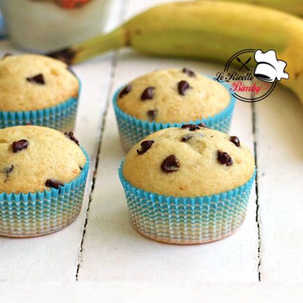 MUFFIN ALLA BANANA E CIOCCOLATO