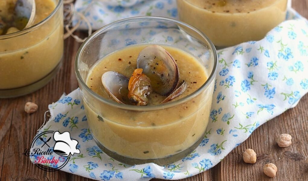 VONGOLE SU CREMA DI CECI