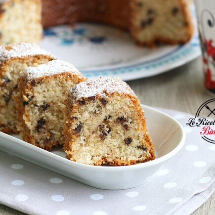 CIAMBELLA AL COCCO YOGURT E CIOCCOLATO