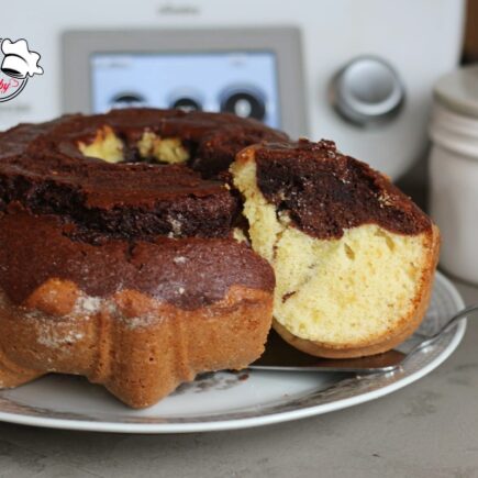 CIAMBELLA ALLO YOGURT BICOLORE BIMBY