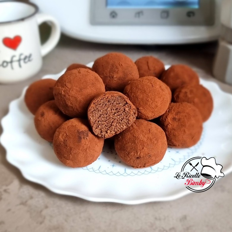 TARTUFINI AL CAFFE' E MANDORLE BIMBY