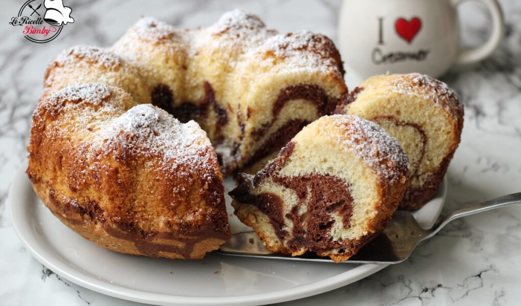 CIAMBELLA VARIEGATA AL LATTE E CACAO