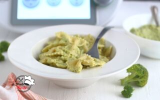 FARFALLE AL PESTO DI BROCCOLI BIMBY