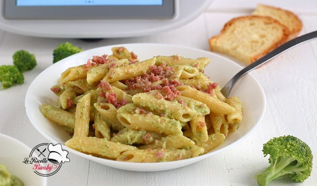 PENNETTE ALLA CREMA DI BROCCOLI E SALSICCIA BIMBY