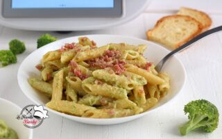 PENNETTE ALLA CREMA DI BROCCOLI E SALSICCIA BIMBY