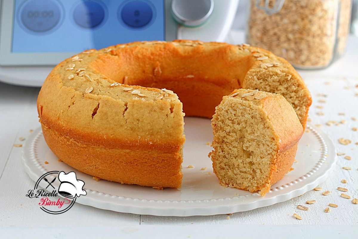 CIAMBELLONE CON FARINA DI AVENA E YOGURT BIMBY