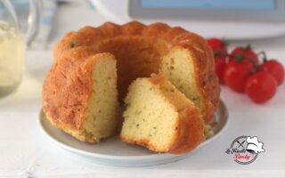 CIAMBELLONE SALATO AL PROSCIUTTO E FORMAGGIO