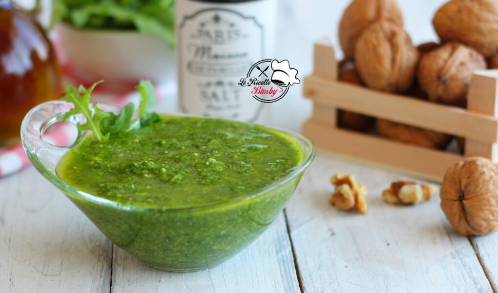 PESTO DI NOCI E RUCOLA BIMBY