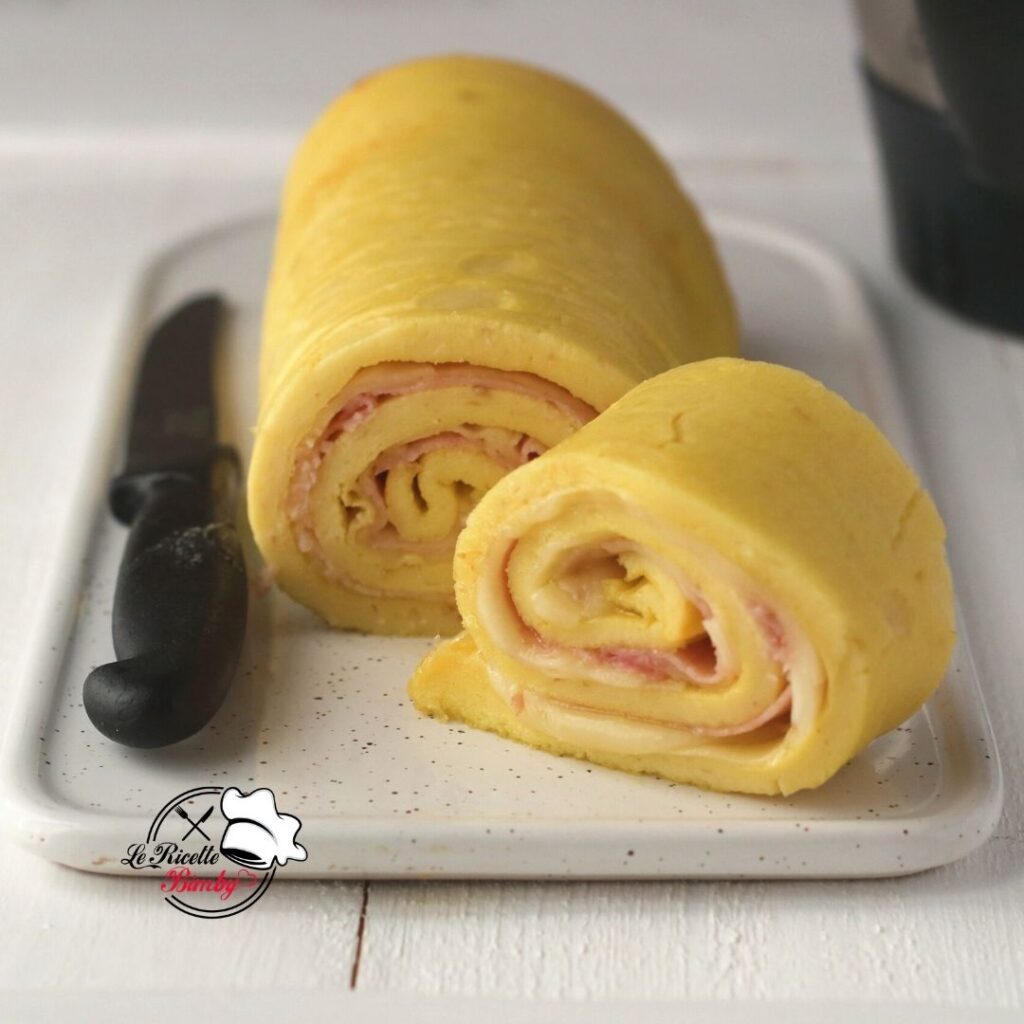ROTOLO DI FORMAGGIO E PROSCIUTTO ROTOLO DI FORMAGGIO E PROSCIUTTO
