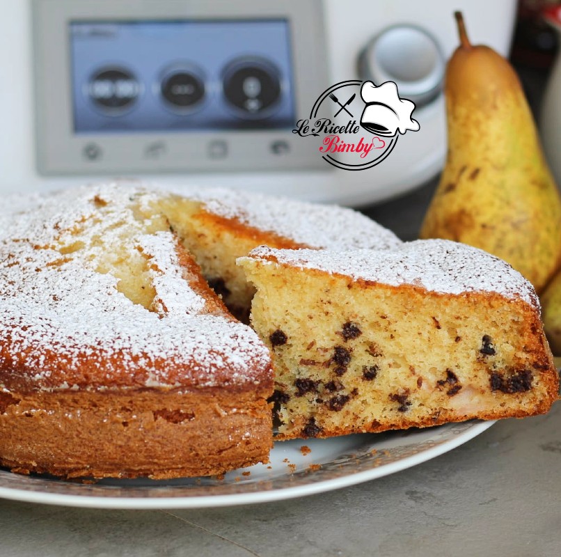TORTA ALLE PERE CON GOCCE DI CIOCCOLATO 