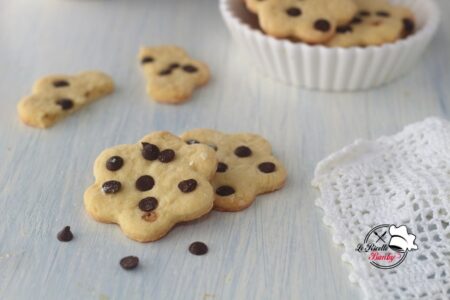 BISCOTTI ALL'OLIO E CIOCCOLATO BIMBY