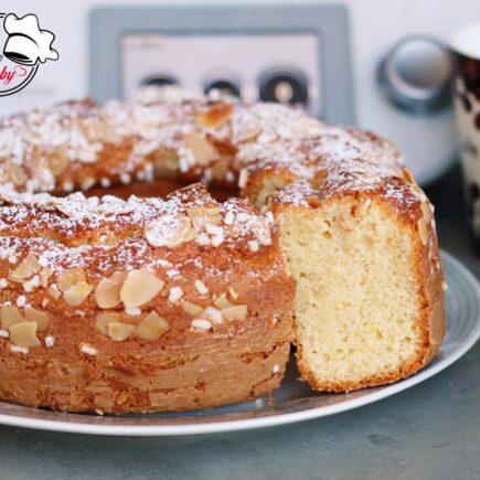 CIAMBELLA ALLE MANDORLE E YOGURT BIMBY