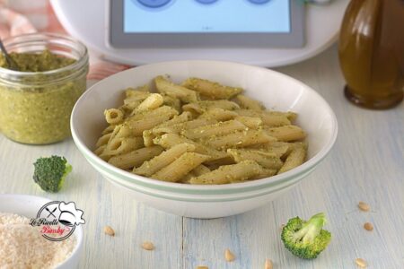 PASTA AL PESTO DI BROCCOLI BIMBY