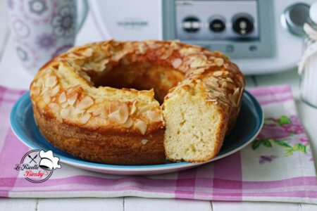 CIAMBELLA AL LIMONE E MANDORLE BIMBY
