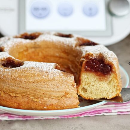 CIAMBELLA ALLA MARMELLATA SOFFICE