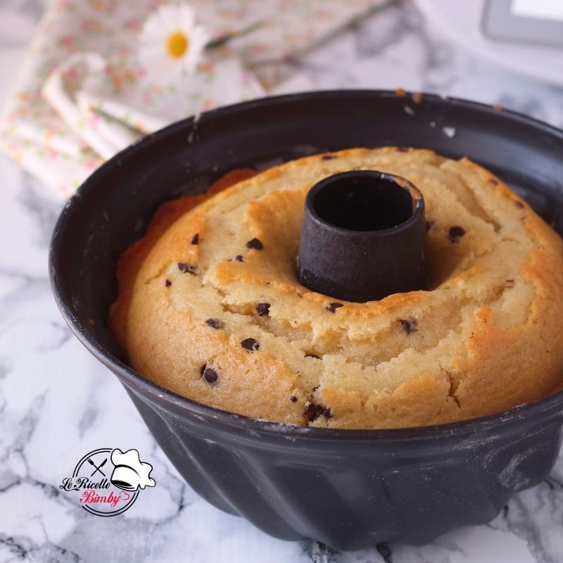 CIAMBELLA CON GOCCE DI CIOCCOLATO BIMBY