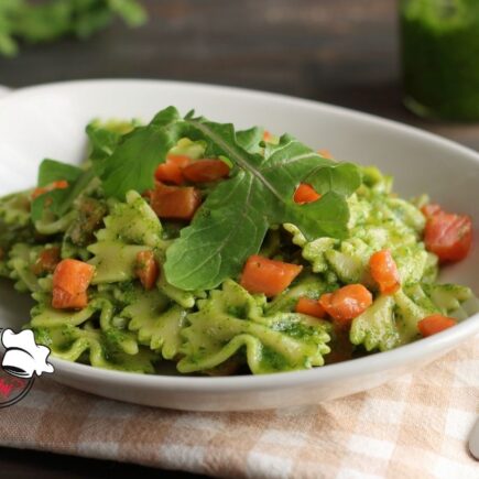PASTA AL PESTO DI RUCOLA E SALMONE BIMBY
