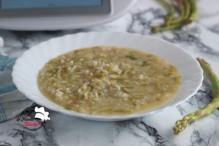 RISOTTO CREMOSO ASPARAGI E SALSICCIA BIMBY