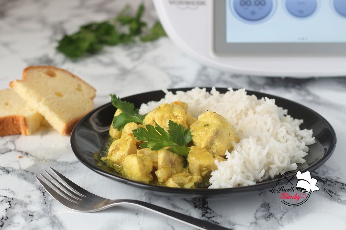 BOCCONCINI DI POLLO CON RISO BASMATI una ricetta per preparare un perfetto piatto unico facile e appetitoso