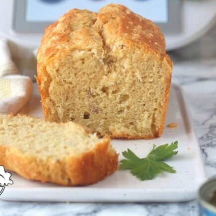 PLUMCAKE SALATO AL TONNO E FORMAGGIO (1)