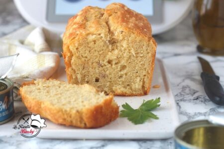 PLUMCAKE SALATO AL TONNO E FORMAGGIO (1)