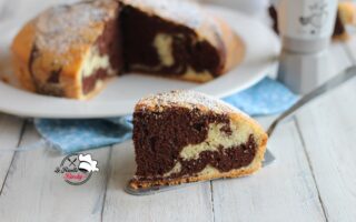 TORTA ALLO YOGURT BICOLORE EV