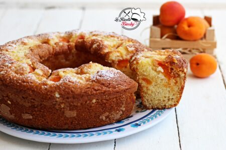 CIAMBELLA ALLE ALBICOCCHE E YOGURT BIMBY