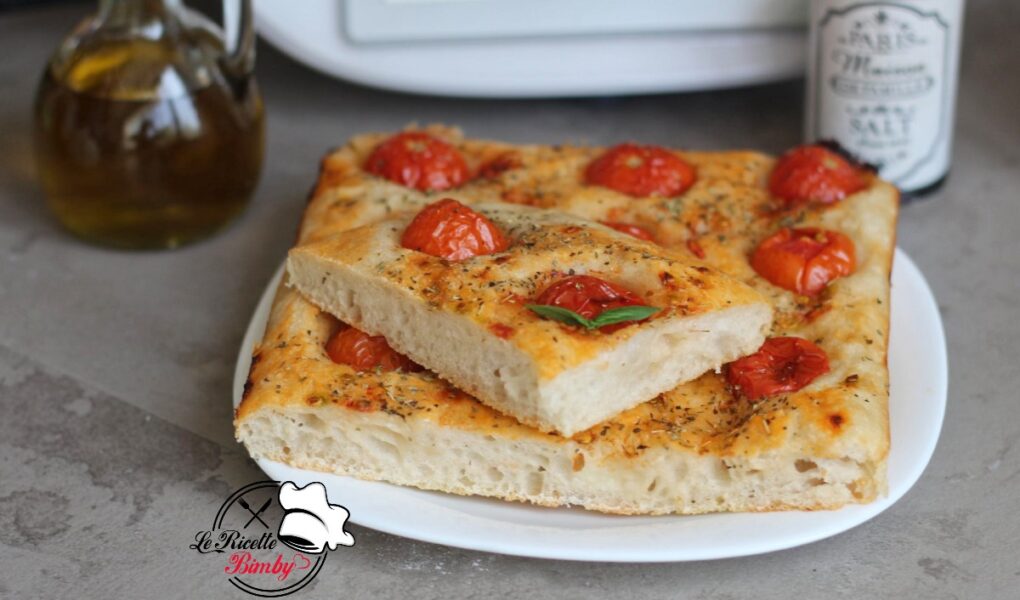 FOCACCIA AI POMODORINI BIMBY