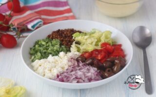 INSALATA DI LENTICCHIE ALLA GRECA BIMBY