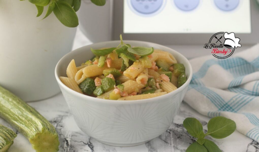 PASTA SALMONE FRESCO E ZUCCHINE BIMBY
