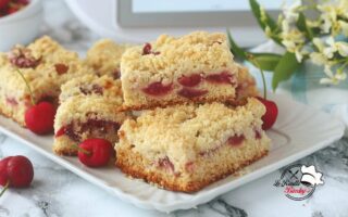 TORTA DI CILIEGIE CON CRUMBLE BIMBY