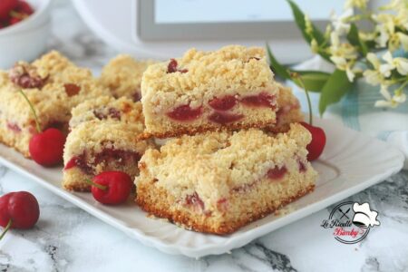 TORTA DI CILIEGIE CON CRUMBLE BIMBY