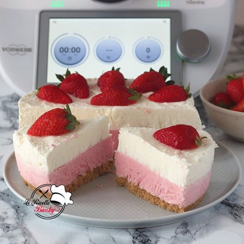 CHEESECAKE ALLE FRAGOLE SENZA COTTURA