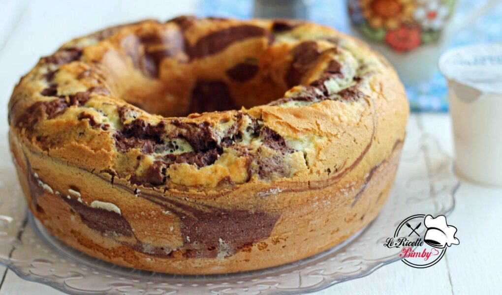 CIAMBELLONE ALLO YOGURT BICOLORE